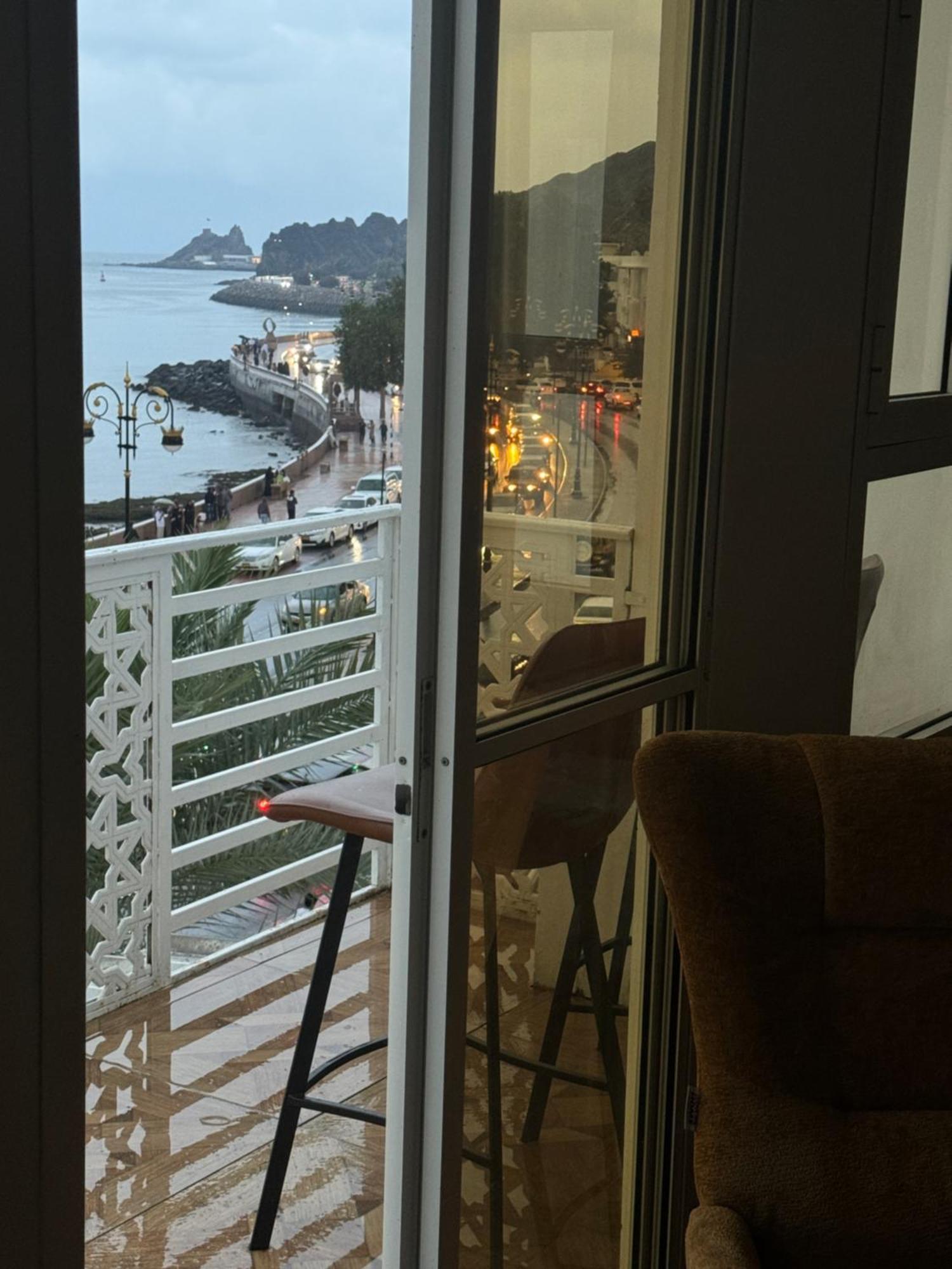 Appartement Muttrah Souq And Sea View à Mascate Extérieur photo