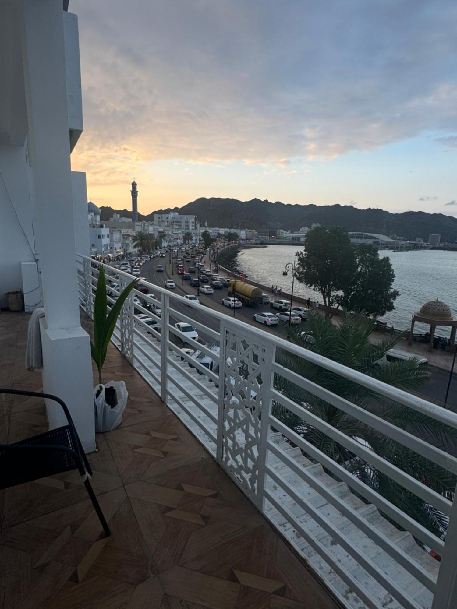 Appartement Muttrah Souq And Sea View à Mascate Extérieur photo